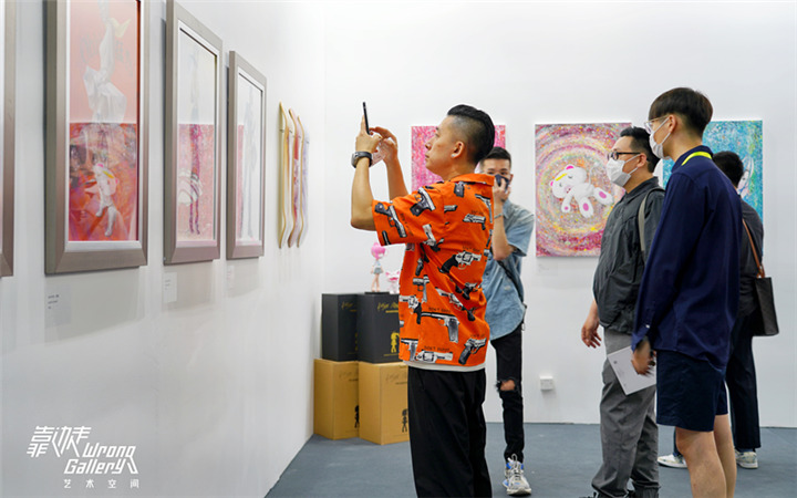 靠边走艺术空间参展JINGART艺览北京 重量级潮流艺术不容错过