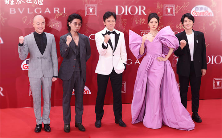 电影《胜券在握》剧组上影节花式推介 实力阵容演绎反差角色共破迷局
